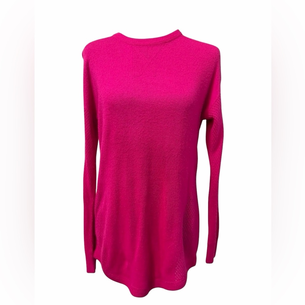 Sweet Romeo Vibrant Barbie Pink Long Sleeve Sweater size Medium